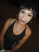 chicks with dicks in pantyhose