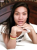 chicks with dicks in pantyhose